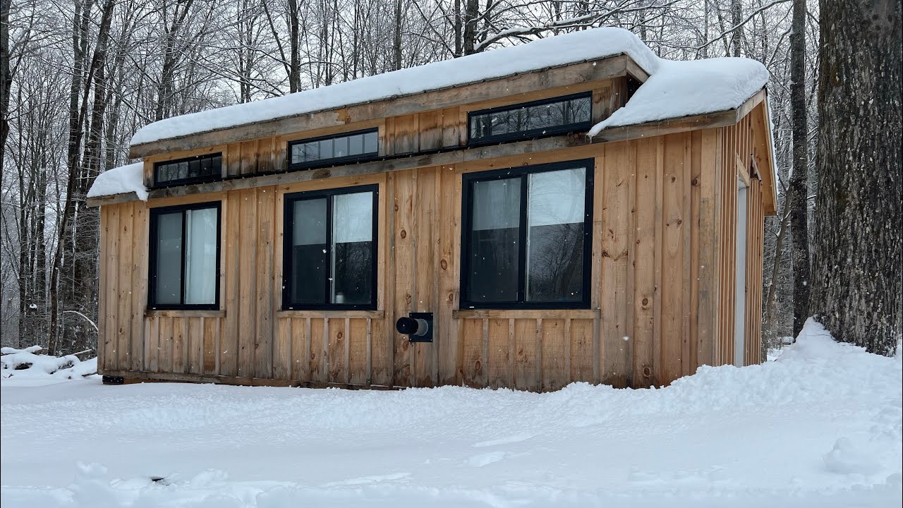 The Off Grid cabin - winter is here!!! - YouTube