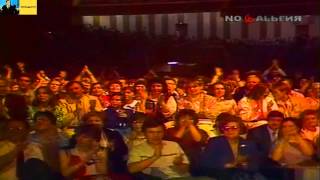 Video thumbnail of "Adriano Celentano Susanna & Prisencolinensinanciusol Mosca 1987"