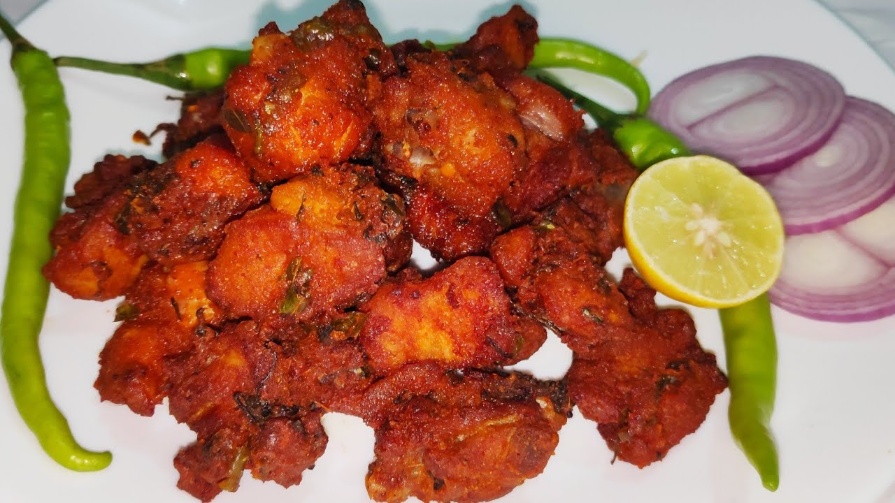 Chicken Pakoda Recipe | Crispy Chicken Pakora | Street Style Chicken ...