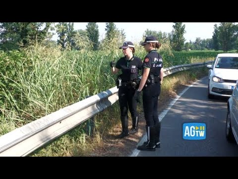Video Agente della polizia locale di Milano morto durante un inseguimento: le immagini dal luogo dello ...