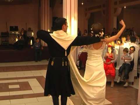 Georgian dance - Daisi - kartuli (Nana's Wedding Party)