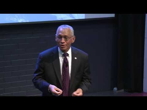 Video: Der Frühere NASA-Chef Charles Bolden Verschwand Spurlos - Alternative Ansicht