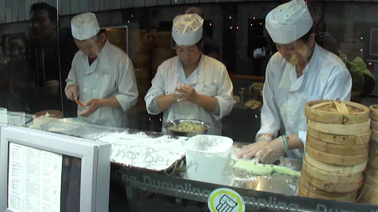 Dumpling restaurant in Chinatown, London, UK; 12th November 2011 YouTube