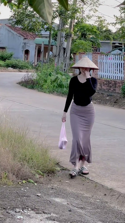 hihi.#trendingshorts #trendingvideo #mukbang #viral #dance #djremix #dj #gift #beautiful #girl #baby