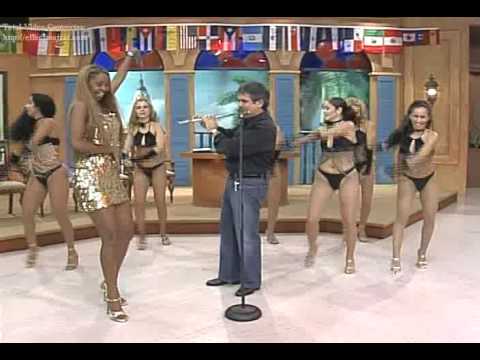 Rene Lorente en television "La Jamaicana" con la b...