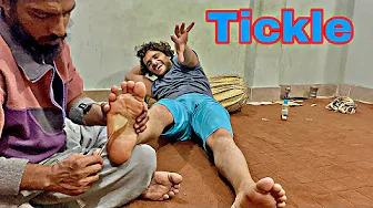 ASMR FEET TICKLE SESSION : Amazing Laugh Reaction