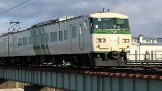 【JR東日本】185系B6編成きらきら足利イルミ足利行き佐野〜富田駅通過