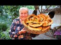 Узбекская лепешка с мясом в тандыре | Uzbek flatbread with meat in tandoor