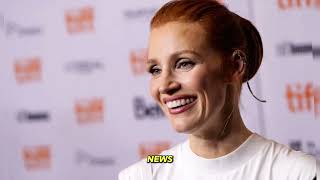 Jessica Chastain The Wrong Bikini For Beach And It's Feast For Your Eyeballs