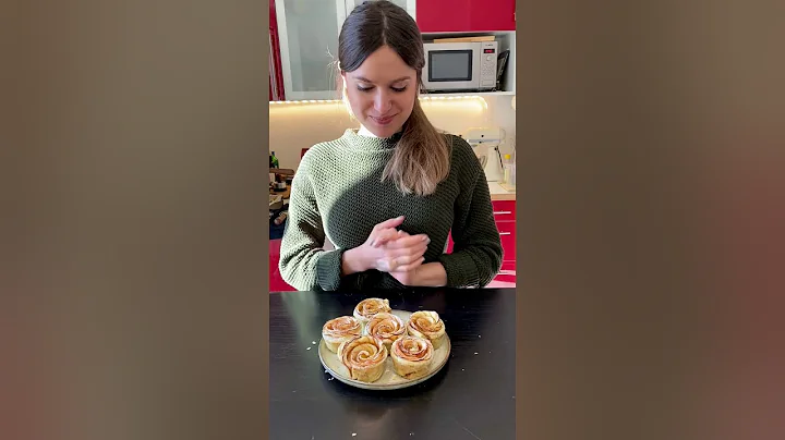 How to make apple roses? -  La Cuisine de Graldine