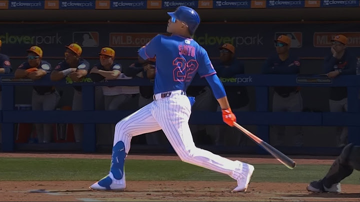 Juan Soto Hits 426 ft Home Run on His First Spring Training at-bat as a Met!