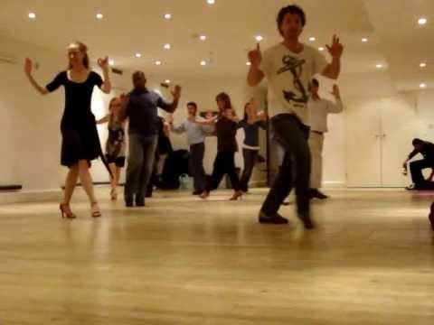 Tango lesson London Santiago Jaunsolo & Liz Bayley 06 06 2011