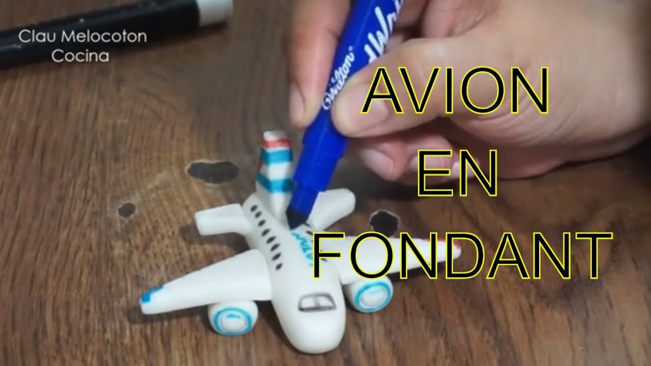 COMO HACER AVION EN FONDANT