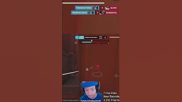 Junkrat just went in bro O_O #overwatch2