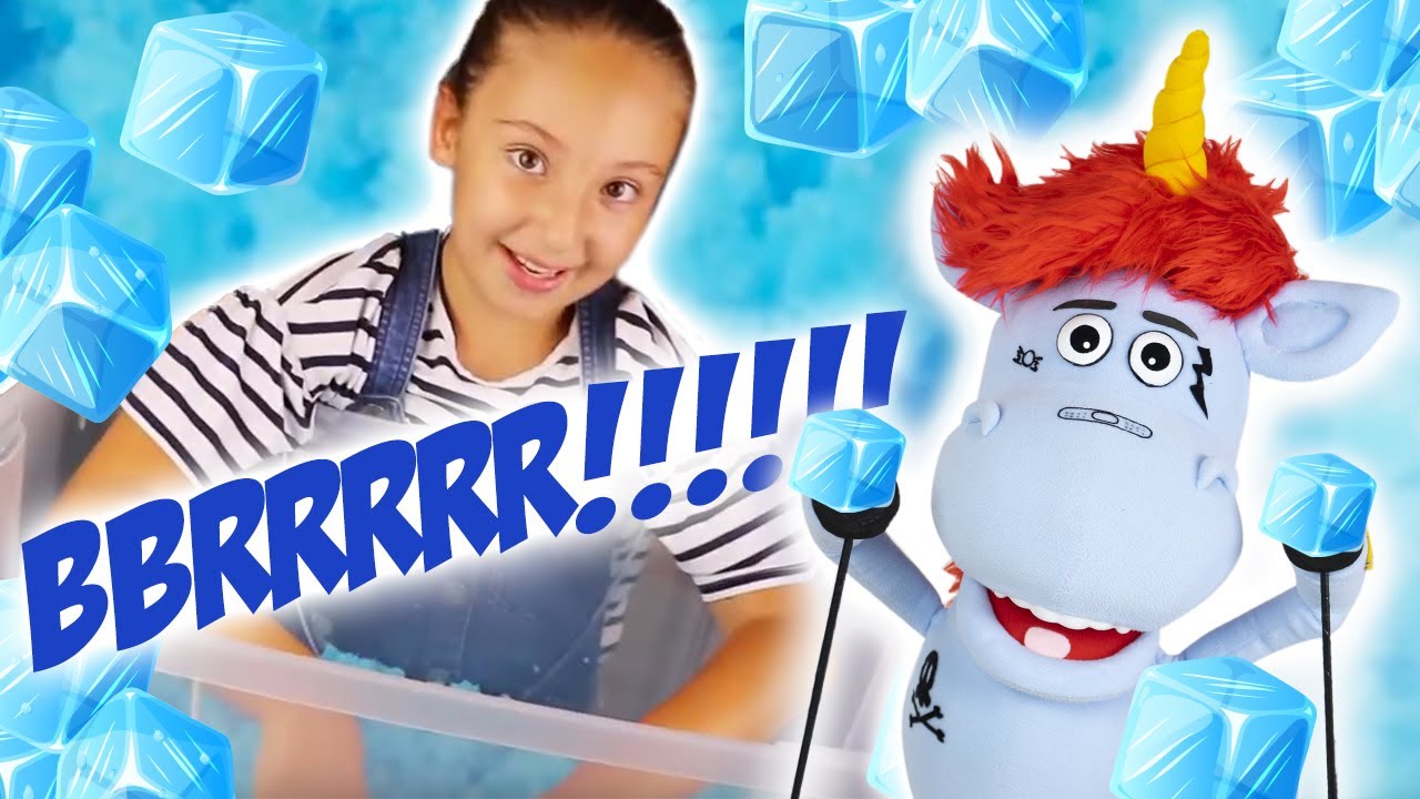 COME SCONFIGGERE IL CALDO? FROZEN CHALLENGE -  SOPHIE GIOCA CON ME - MEGAWOW