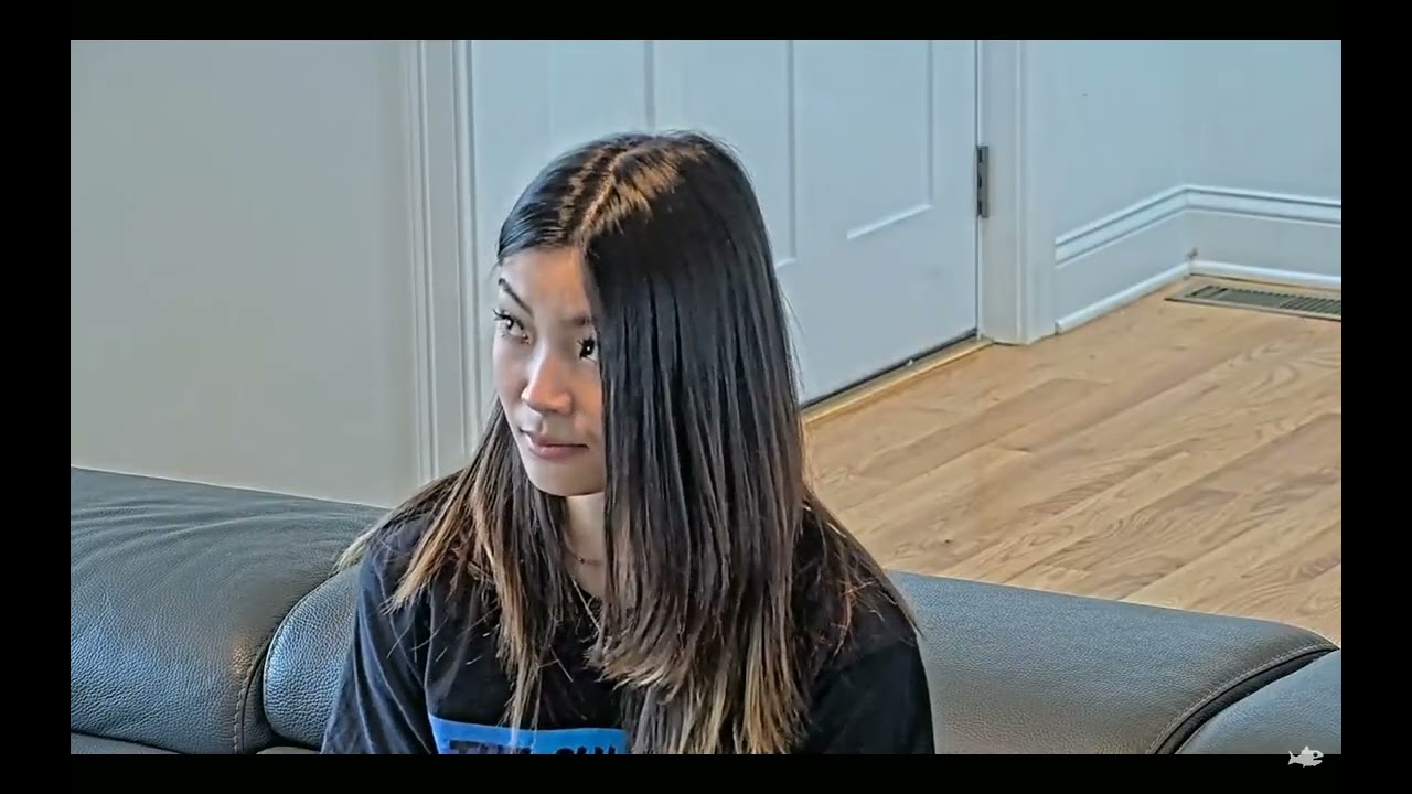 Meet Ellie, the first fish in the tank. Fishtank Season 4 Day 1