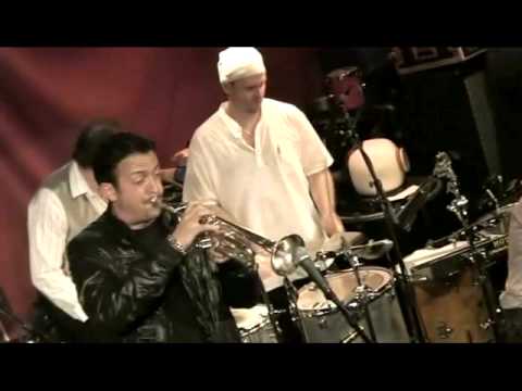 Magnus Lindgren "Batucada Jazz" plays "Djungledanc...