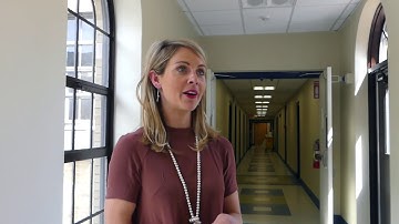 Connecting Non-Desk Workers in Health Care with an Employee App