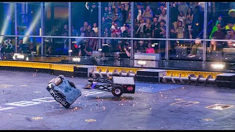 Battlebots 2018 Tombstone vs Minotaur (FULL FIGHT)