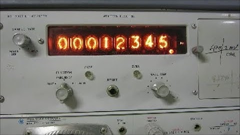 How to test and use a vintage NIXIE TUBE frequency counter.