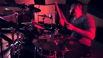 dB Sessions featuring Lightning At The Opera