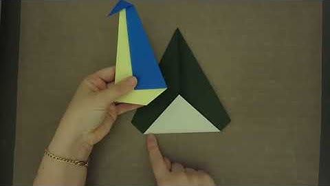 VERY EASY ORIGAMI PENGUIN