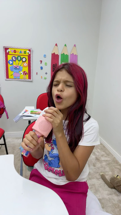 Só vai embora quem cantar uma música em inglês #shots