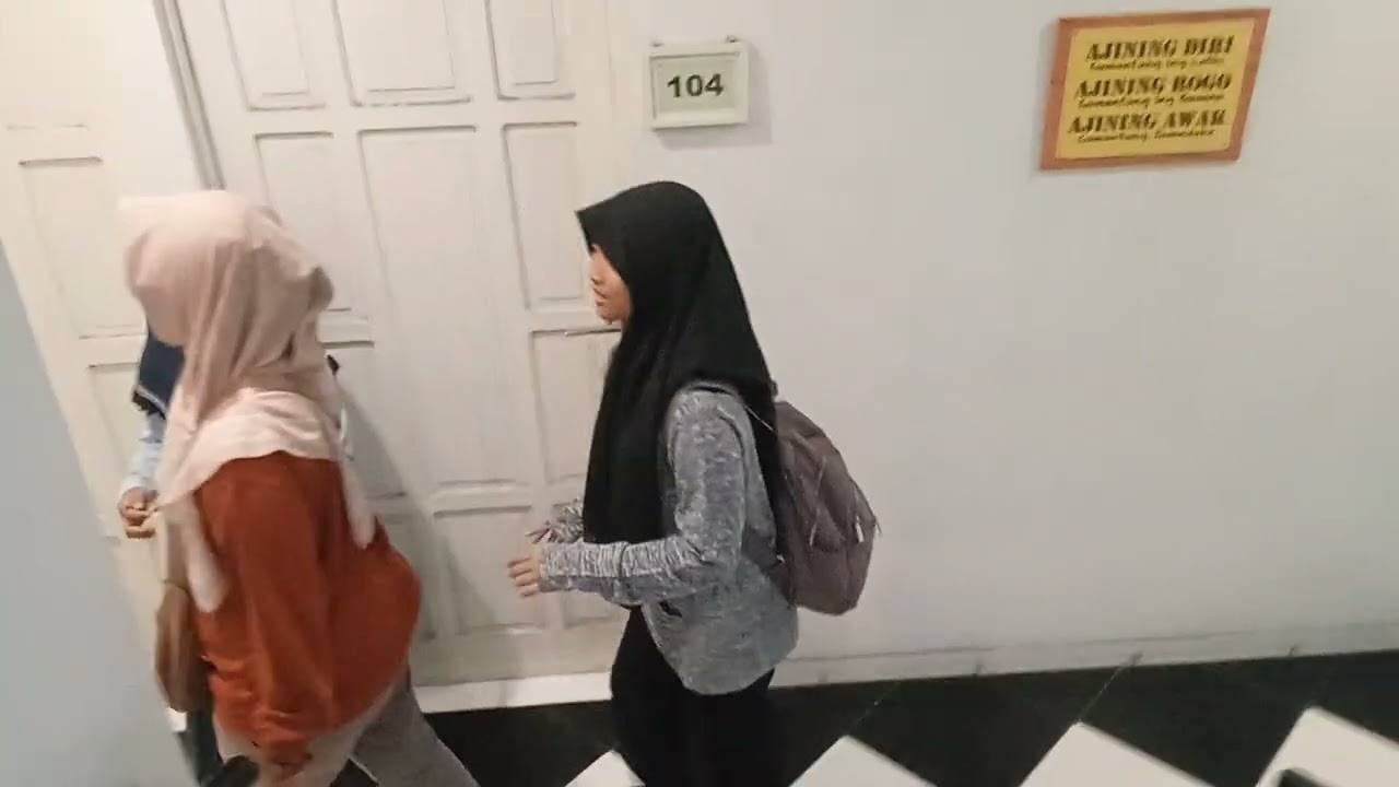 menginap di manggolo homestay Jogja