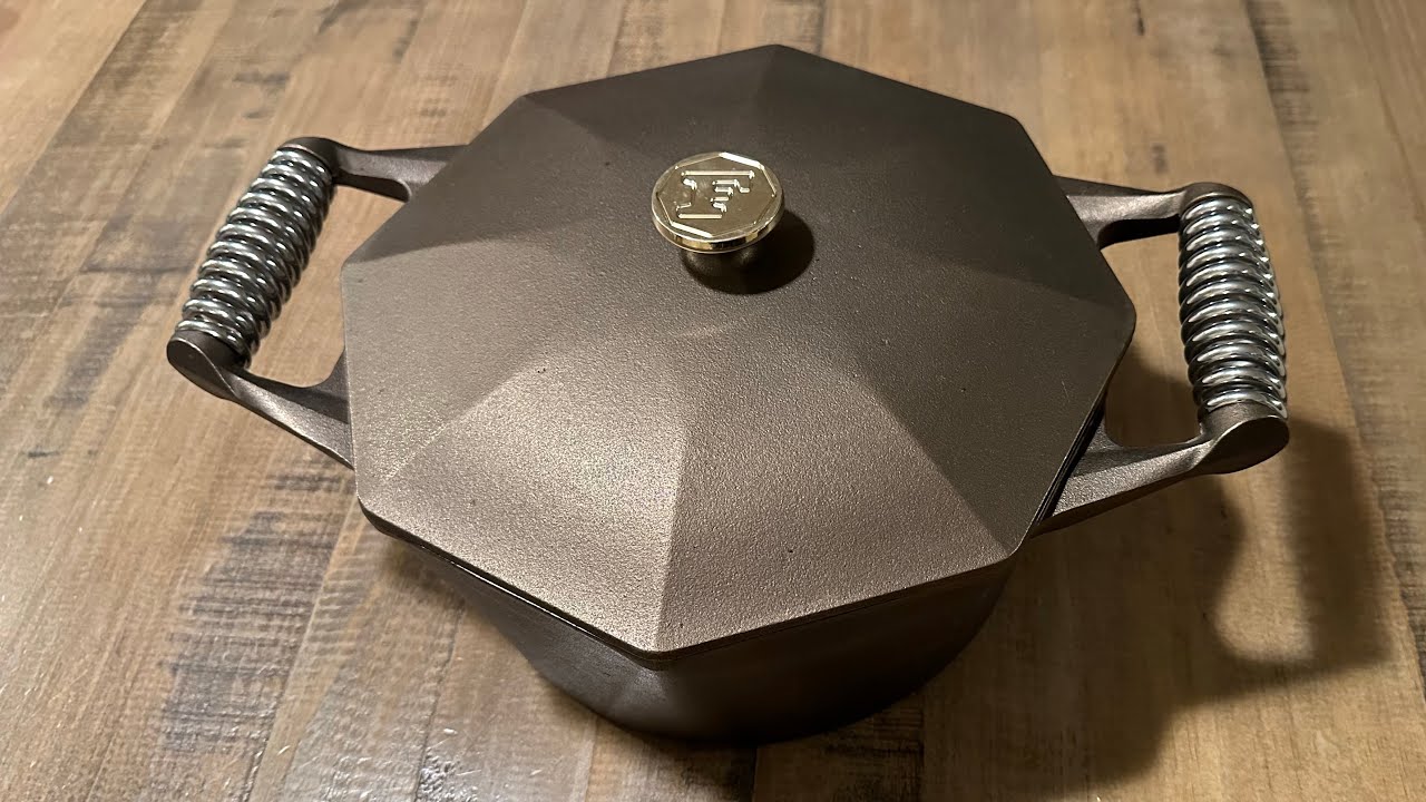 Unboxing: Finex 7qt Dutch Oven + Baking