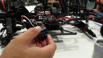 ADVENTUREQUEST RC - Axial SCX10 II - LEARN How to Repair a wet steering SERVO