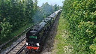 Compilation Of 35028 Clan Line On the British Pullman Run From 4 Different Stations! |