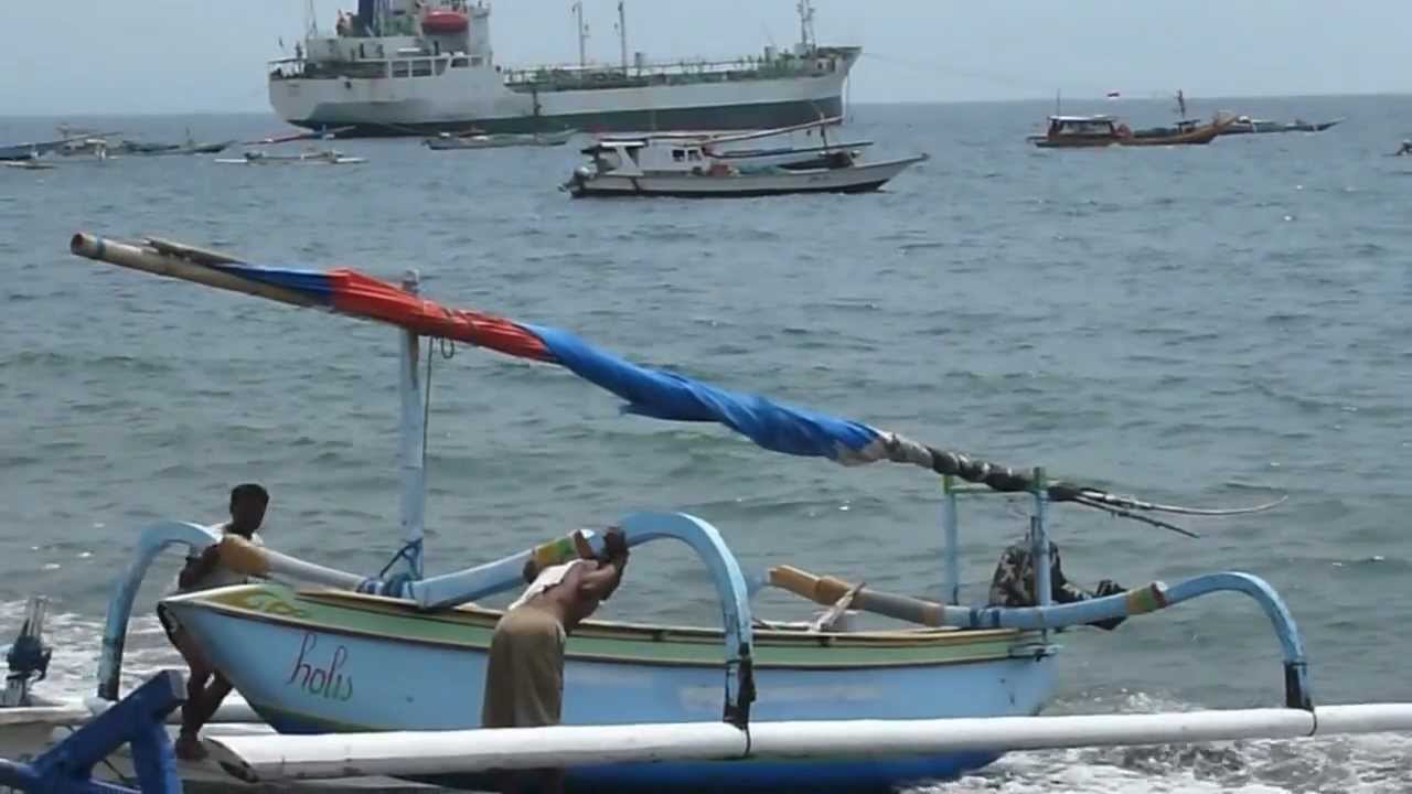ampenan - YouTube