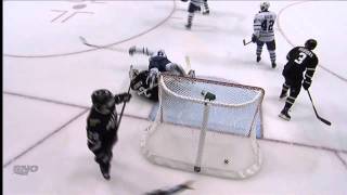 Phaneuf Goal - Leafs 2 vs Stars 1 - Nov 25th 2011 (HD)