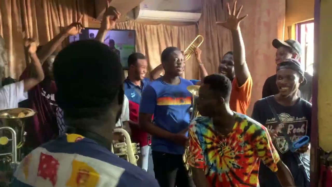 Inspirational worship by BossPlay Music at Aseda 105.9FM