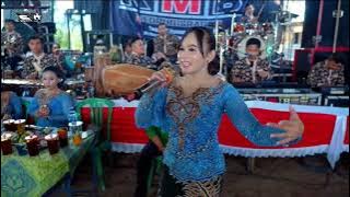 Ninggal Katresnan - Reva Revo - Campursari KMB GEdrug Sragen - ARS Audio (Nelly) - Hvs Sragen