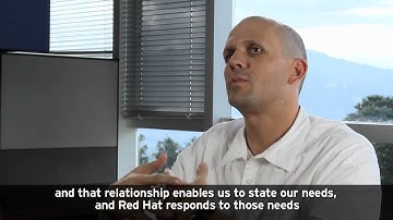 UNE Telecommunications Relies on Red Hat