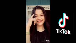 Viral Goyang TIK TOK BANJAR versi SILVIA VIVI Hot!! 2020!!