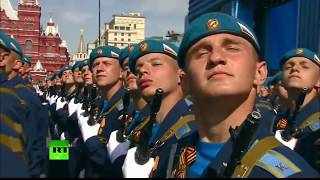 ПРЕОБРАЖЕНСКИЙ ПОЛК. ВЫНОС ЗНАМЕНИ ПОБЕДЫ. ПАРАД 9 МАЯ 2015