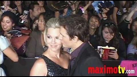 PETER FACINELLI and JENNIE GARTH at NEW MOON Premi...