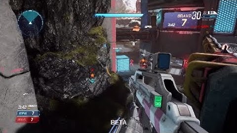 First time playing Splitgate "gameplay"