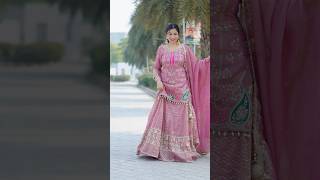 Beautiful Lehenga suit ￼👉 8950608489  #pariranisuit screenshot 5