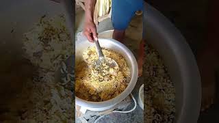 || అసలు బిర్యాని తినకపోతే నోరు అంతా చచ్చి పడిపోతుంది ?||youtubeshorts plslikesubscribe food