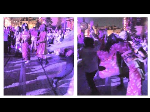 2023 10 7 USJ 日本人形ゾンビも参加！襲われる美女