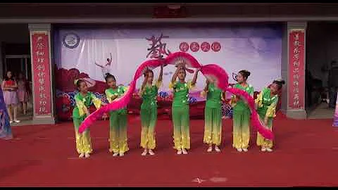 吕梁：文水县实验中学初一年级学生才艺展演 - 天天要闻