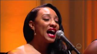 Anthony Hamilton sings "Night Time is the Right Time" live Ray Charles Tribute 2016 HQ 1080p HD. chords