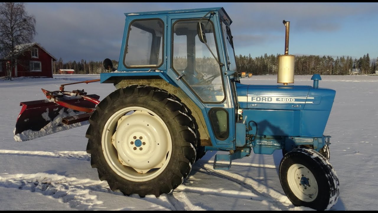 Lumen lanaus (Pushing the snow, Ford 4600)