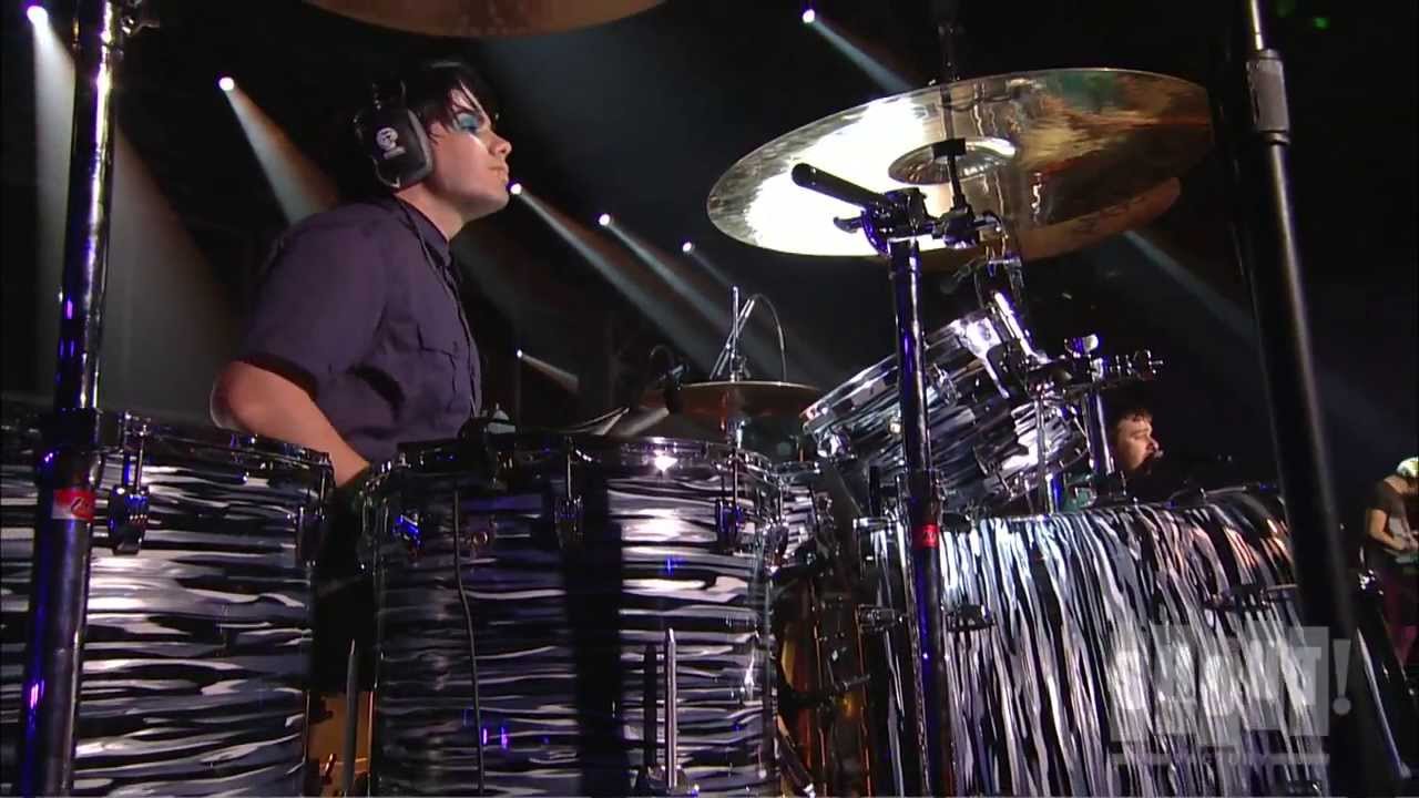 Shiny Toy Guns - Rainy Monday (Live At SXSW)