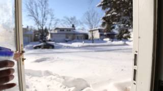 Boiling water turns to snow