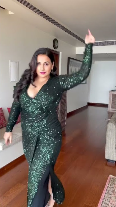 Vidya Balan Hot Look | Milfy Look 🔥🔥
