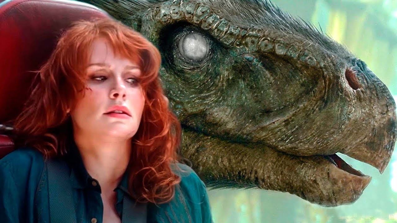 Stała nieruchomo, mając nadzieję, że ślepy dinozaur jej nie znajdzie...